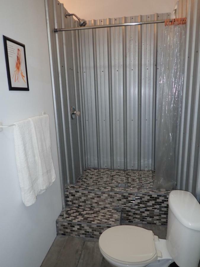 Simberts Apartments Maya Beach Bagian luar foto